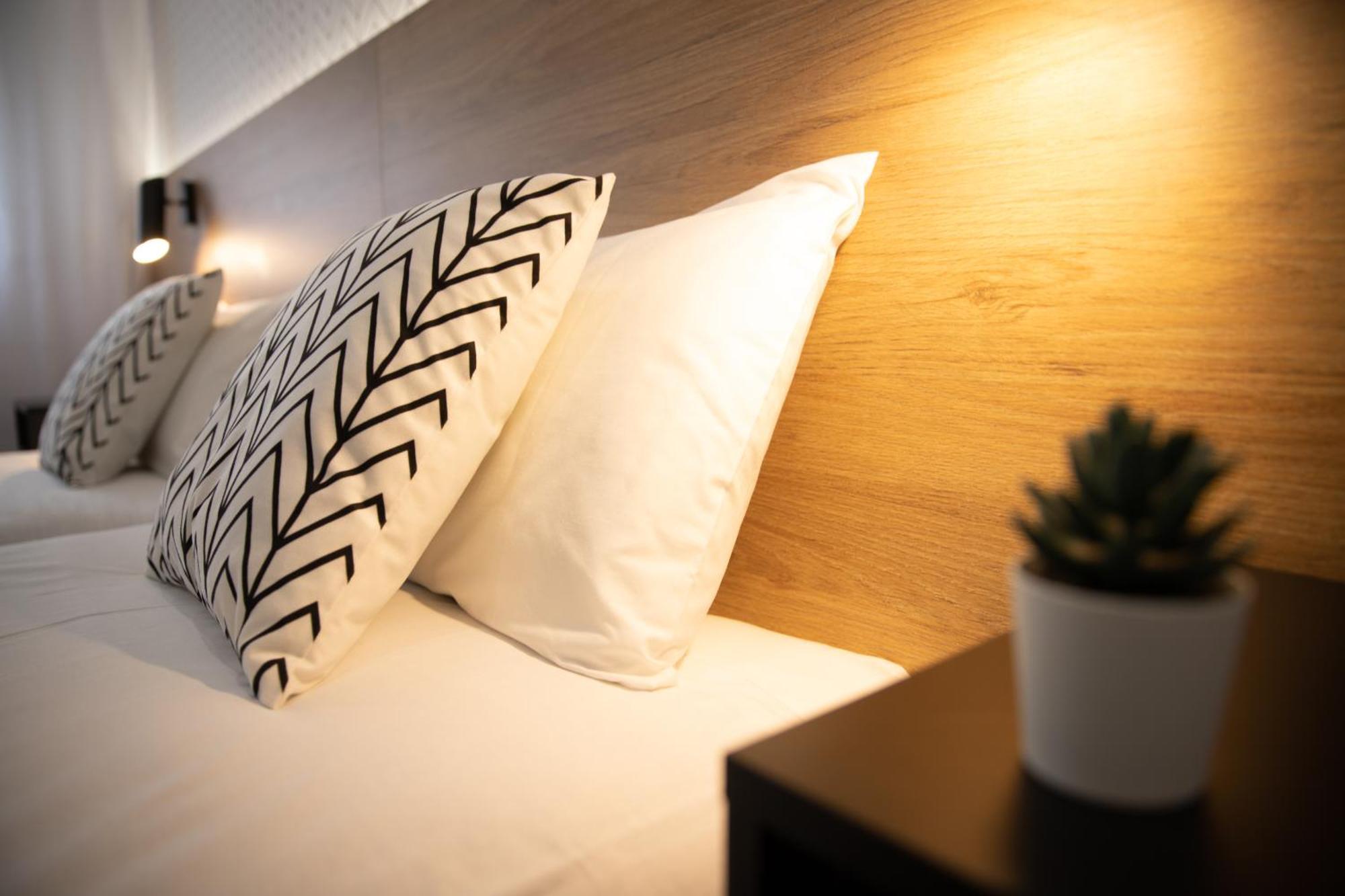 Apartamento Logrono Plaza Ayuntamiento Ngoại thất bức ảnh